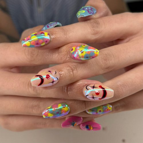 Builder gel with level 3 art